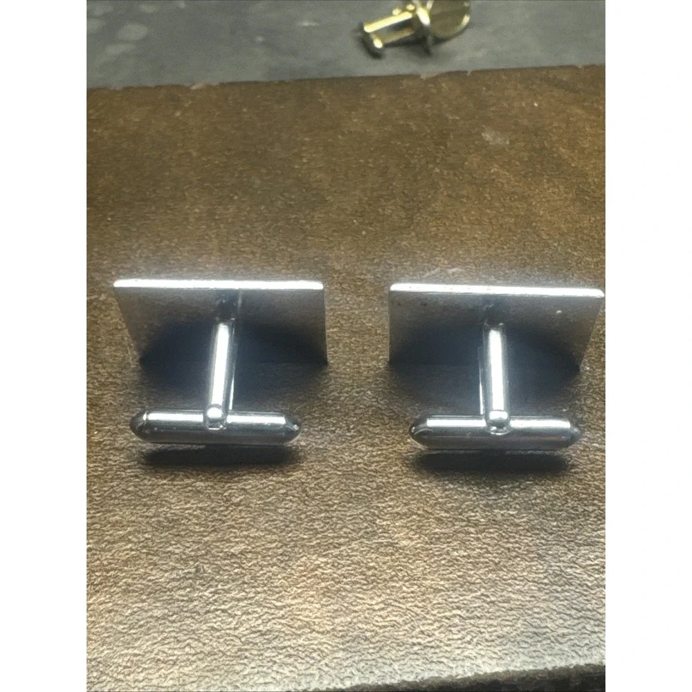 MCM Cufflinks SWANK‎ Silver Toned Square Beveled Edge 3/4